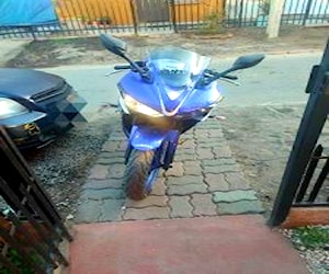 Moto Yamaha r3