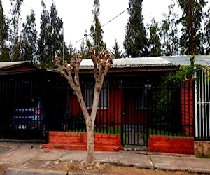 Venta de casa en isla de maipo