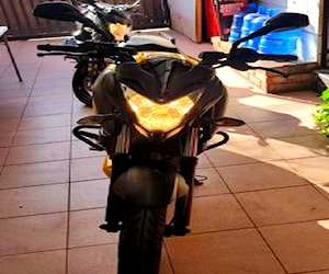 Bajaja pulsar ns200