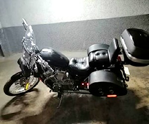 Moto Suzuki Intruder 800