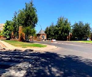 SITIO Avenida Chamisero, Chicureo Colina