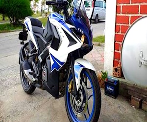 Moto Bajar Pulsar RS200