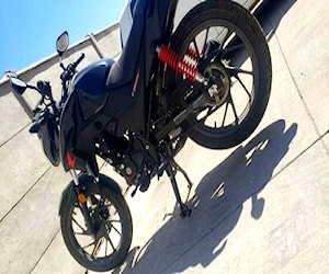 Moto honda cb 125cc año 2022