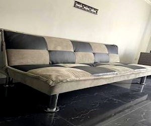 <p>Futon nuevo</p>