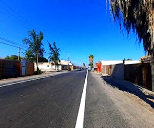 Cerro Sombrero/Parcela a orilla de Santiago flores