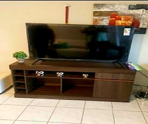 <p>Rack TV Nogal Nuevo</p>