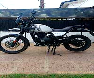 Vendo Royal Enfield Himalayan 2022