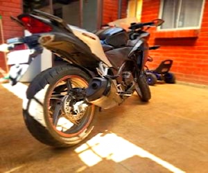 Moto Honda cbr 250 deportiva