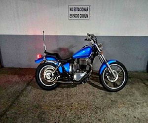 Suzuki LS650 Boulevard S40