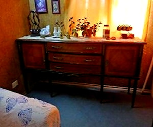 Mueble de comedor antiguo
