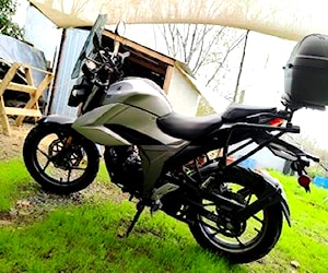 Moto Suzuki gixxer 2021