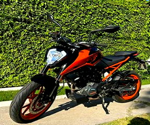 Ktm duke 200 ng