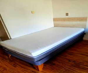 <p>Cama 1.5 plazas - Cama plaza y media CIC poco uso</p>