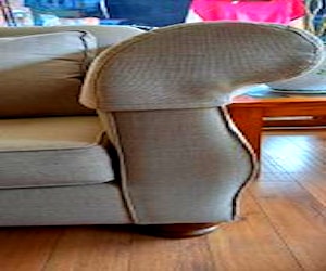 <p>Sofa 3 cuerpos impecable</p>