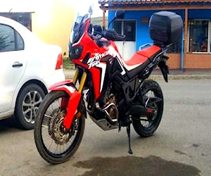 Honda Africa Twin Automática 2017 con 13.300Km 