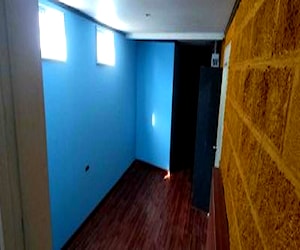 <p>Arriendo habitaciones</p>