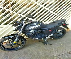 Yamaha fzs 150