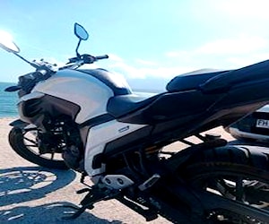 Moto Yamaha fz250 2019