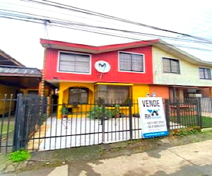 Casa con Dpto de Interior en Villa Los Ríos, Tco