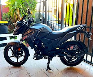 Moto honda xblade 160