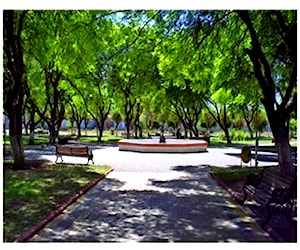 Casa frente plaza de nogales