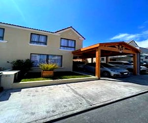 Hermosa casa en costa laguna 3d-3b-2e-1b