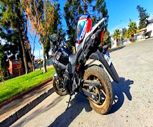 Suzuki v strom 250