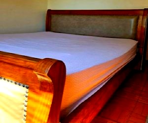 Cama completa de madera PINO pesada tamaño king