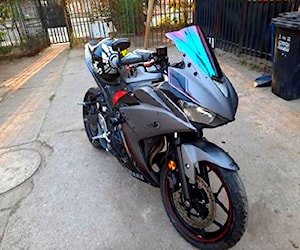 Yamaha R3 