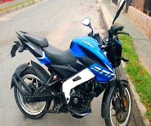 Bajaj pulsar 200