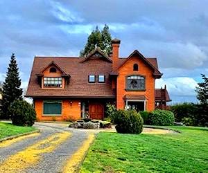 Hermosa Casa en Condominio Lomas del Carmen