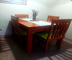 Comedor de Raulí con 6 sillas