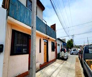 Casa esquina 240mts² excelente sector Arica