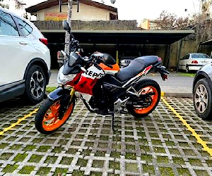 Moto Honda CB190R Repsol