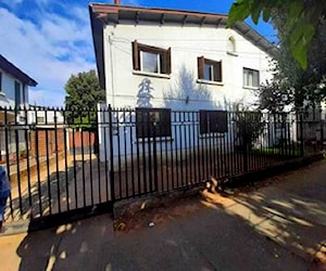 Arriendo casa en zona centrica