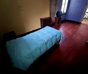 <p>Arriendo Pieza en Valparaiso Centro</p>