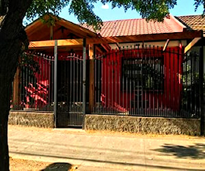 Casa Central en Talca 5 dormitorios, 3 baños