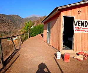 Terreno con casa en Olmué