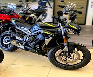 Triumph street triple rs 765 2023 