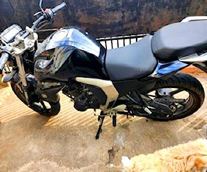 Moto yamaha fzn150 por no uso