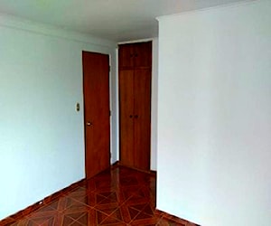 Arriendo departamento central 