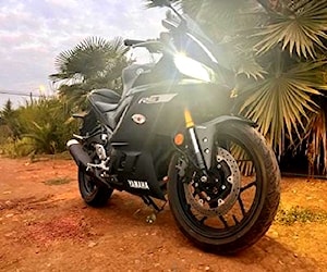 Yamaha r3a 