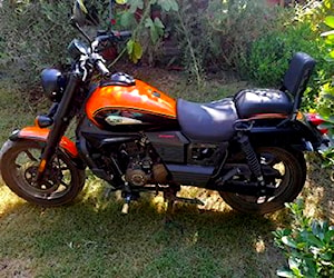 Moto UM Renegade 300 Sport