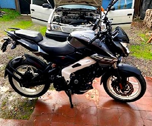 Pulsar Ns200 2022