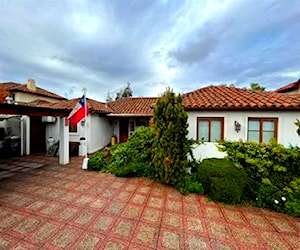 CASA AVENIDA LOS RIOS Colina