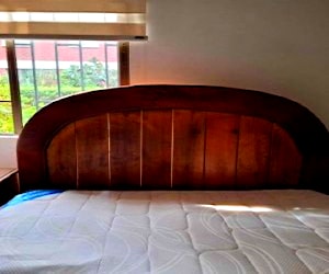 <p>Cama 2 plazas Raulí Macizo UNICA , hecha a mano</p>