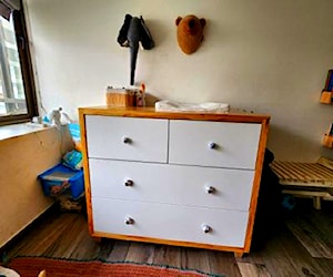 Mudador de madera para bebes
