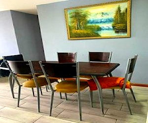 <p>Comedor 6 sillas</p>