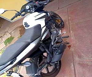 Pulsar NS 125 