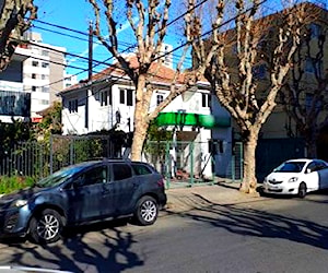 Excelente Casa Comercial en sector Poniente